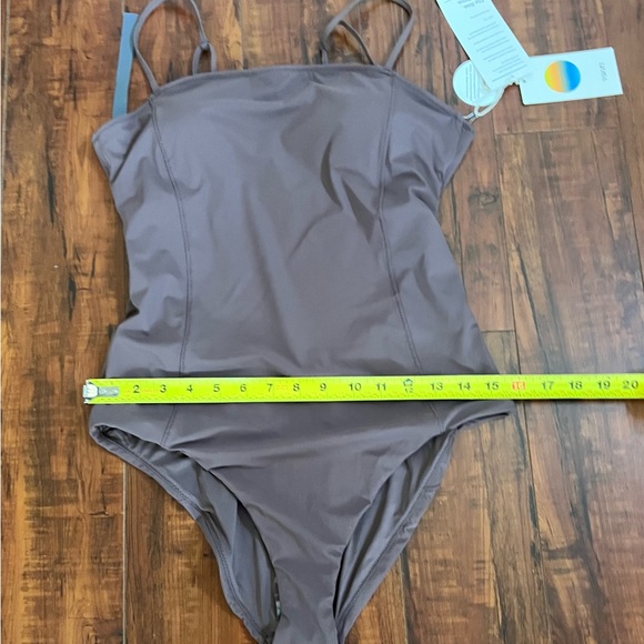 Vuori Dune One Piece - Picture 8 of 9